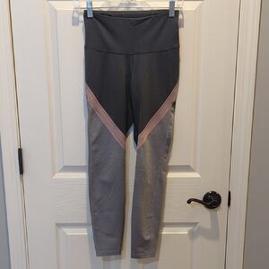 Old Navy Charcoal and Blush Leggings